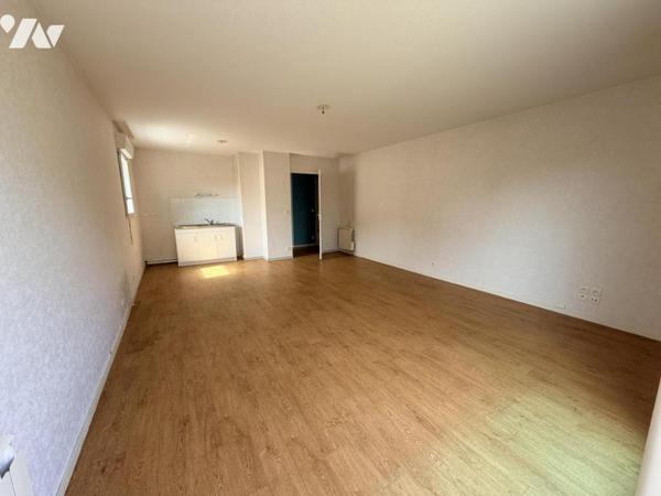 Appartement situé au 1er étage Porte B109