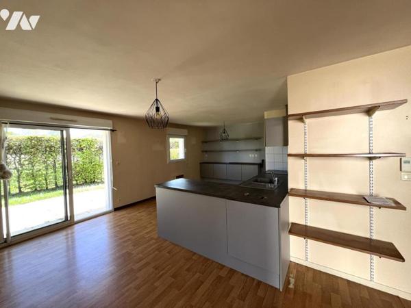 ETABLES SUR MER - Proche commerces, appartement T3 en rez-de-jardin avec terrasse privative, parking