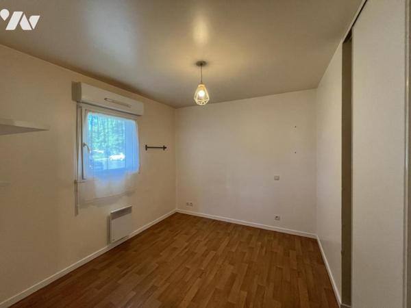 ETABLES SUR MER - Proche commerces, appartement T3 en rez-de-jardin avec terrasse privative, parking