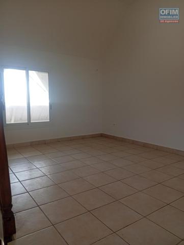 A LOUER APPARTEMENT F1 BIS DE 46 M2 A LA SALINE LES BAINS