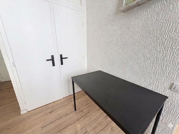 Appartement Marseille 1 pièce(s) 28 m2