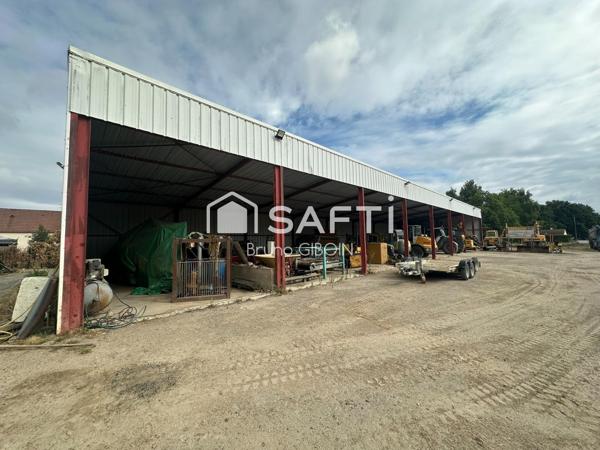 Locaux, 2 hangars 1120 m² dont un avec atelier et bureaux