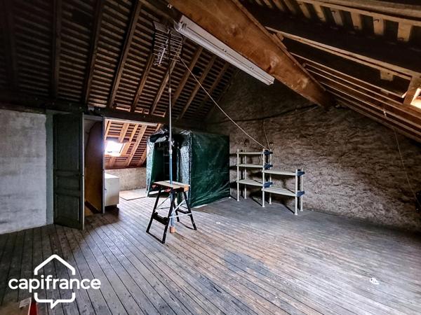 Thouars (79) – Idéal investissement locatif ou premier achat : maison de ville 65m²  avec jardin et stationnement privé