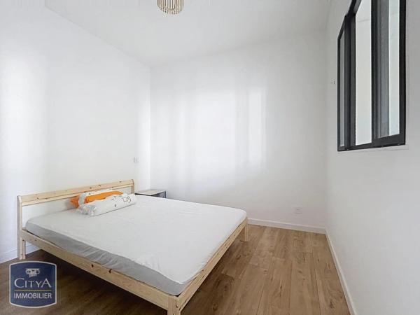 Appartement à louer 2 pièces 31.02m² Nîmes (30000)