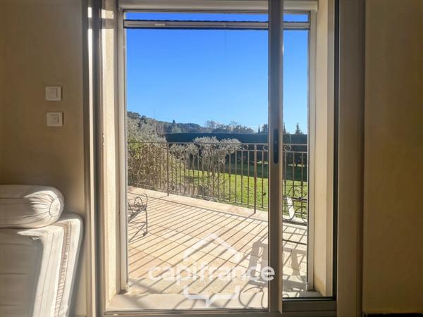 LES TAILLADES, maison individuelle de plain pied de 210 m2, en campagne, 4 chambres, sur un terrain de 2900 m2 environ, piscinene