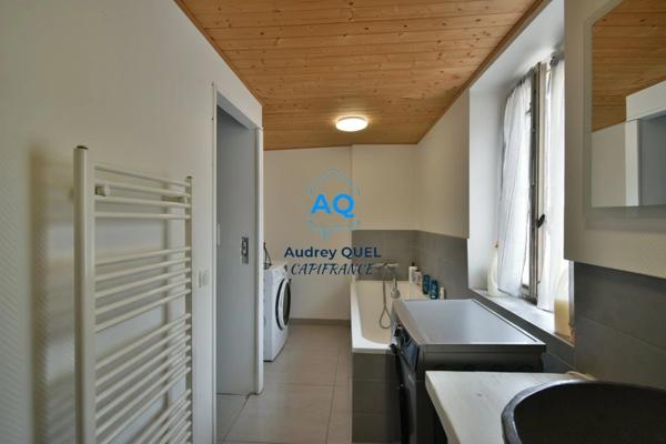 VALSERHONE (01200) – MAISON INDIVIDUELLE 100 m² – TERRAIN 187 m² – 3 CHAMBRES – CAVE 48 m²