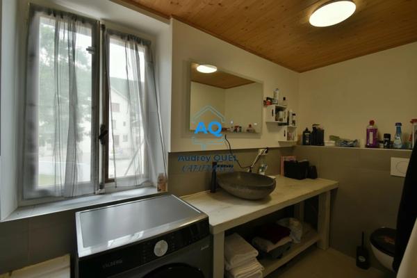 VALSERHONE (01200) – MAISON INDIVIDUELLE 100 m² – TERRAIN 187 m² – 3 CHAMBRES – CAVE 48 m²