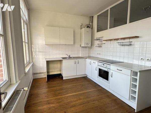 LILLE VIEUX LILLE - T3 83 M²