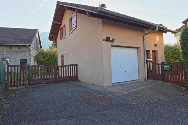 Maison de ville 3 chambres avec jardin et garage