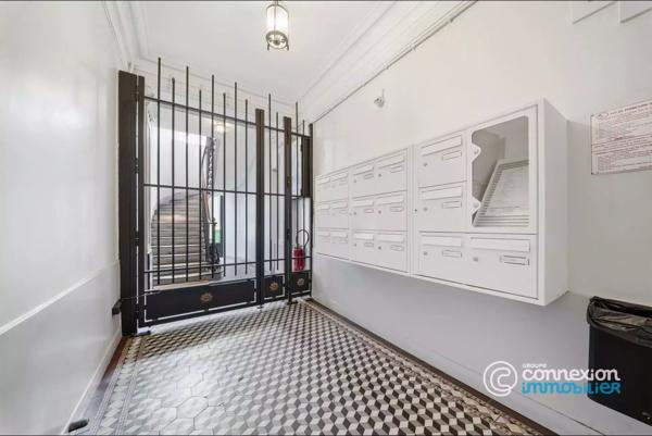 Appartement familial de caractère - lumière, charme de l’ancien et plan idéal