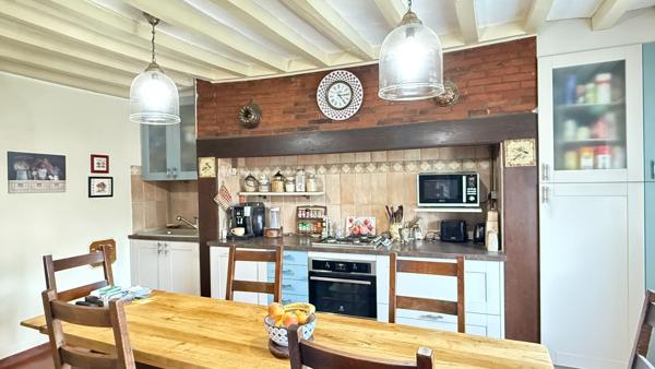 NOAILLES PROCHE, MAISON 6 PIECES,  3 CHAMBRES, BUREAU, DEPENDANCE, ACCES PMR, JARDIN CLOS