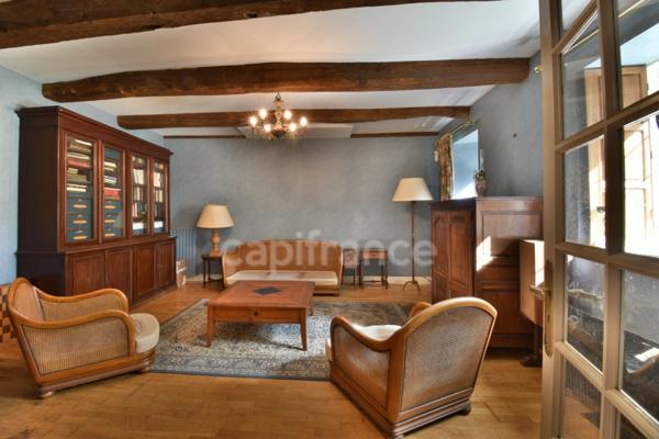 Maison en pierre de 4 chambres