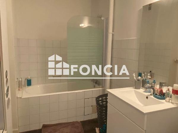 Location Studio 29.7 m² - 27 C RUE DE SAUVIAT Limoges 87000