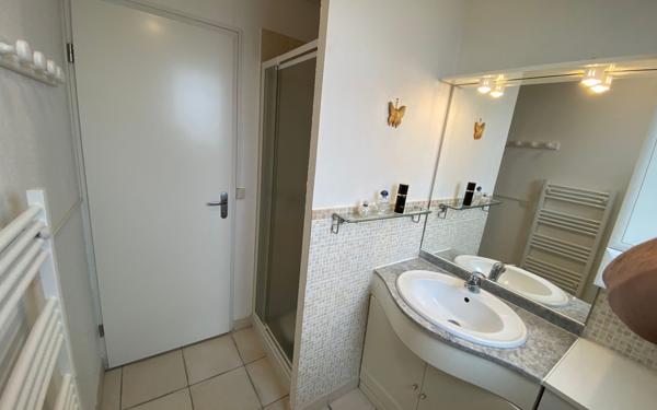 Maison à vendre    2 pièces •  Les Mathes