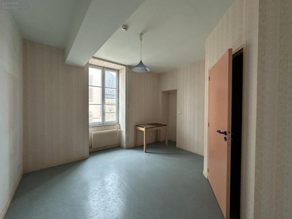 Immeuble à vendre à Nolay en Côte-d'Or (21340), ref : 21074-212-21074