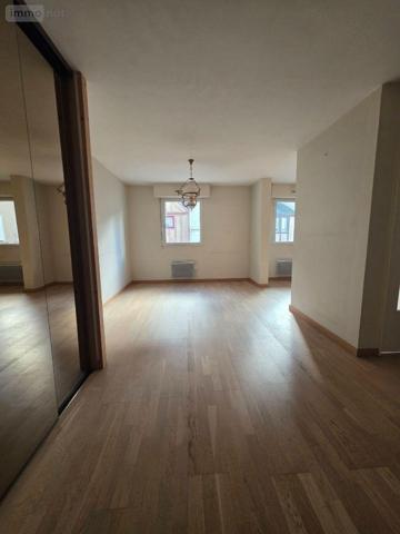 Appartement à vendre à Angers dans le Maine-et-Loire (49100), ref : 49115/APPART/510   
HYPER CENTRE / LES HALLES