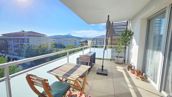 Appartement La Garde 2 pièce(s) 44.05 2 - résidence récente fermée et sécurisée