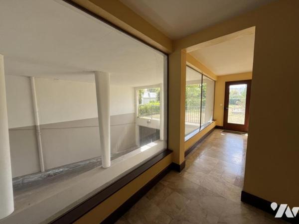 Nantes face au Parc de Procé, beau T3, balcon sud, ascenseur.