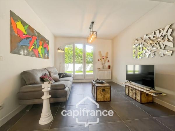 Bienvenue dans votre nouvelle villa familiale et élégante  au Domaine et golf de Pont royal, 4 chambres, 110 m2 , jardin 556 m2