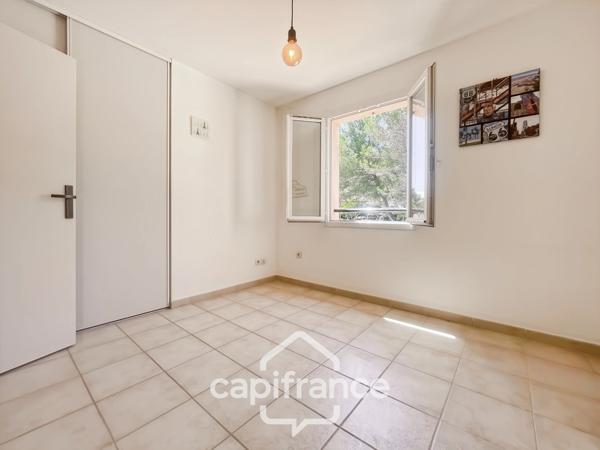 Bienvenue dans votre nouvelle villa familiale et élégante  au Domaine et golf de Pont royal, 4 chambres, 110 m2 , jardin 556 m2