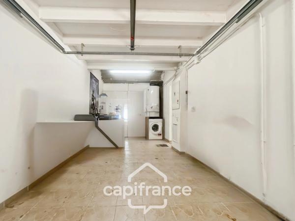 Bienvenue dans votre nouvelle villa familiale et élégante  au Domaine et golf de Pont royal, 4 chambres, 110 m2 , jardin 556 m2