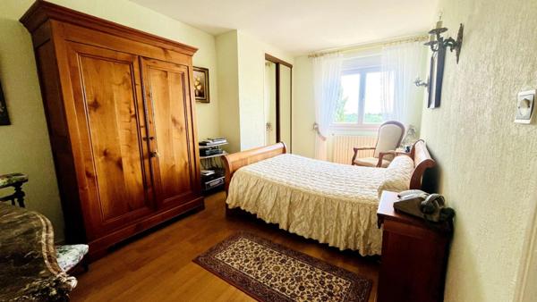 Maison en pierre de caractère, 6 pièce(s) 158 m2