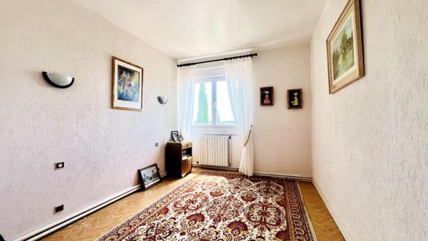 Maison en pierre de caractère, 6 pièce(s) 158 m2