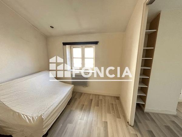 Location Appartement 2 pièces 34.1 m² - 3 PLACE DE LA BALEINE Lyon 69005