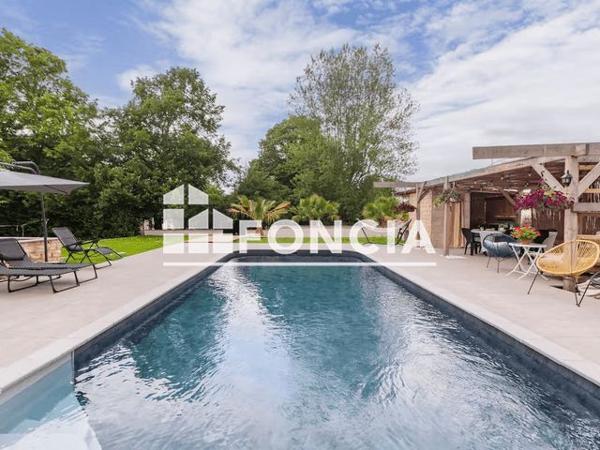 À vendre Maison 6 pièces 200 m² - Lézat-sur-lèze 09210