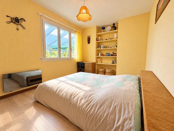 Pluvigner – La Maison de Plain-Pied & Son Terrain Équestre de 1,8 Ha Avec Hangar de 200m²