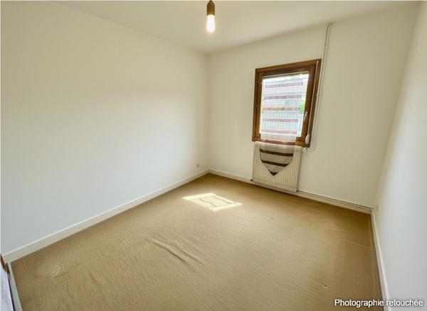 Maison de plain-pied rénovée à vendre à Saint-Jean-de-Braye , 3 chambres, jardin, garage
