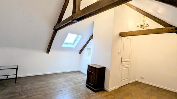 Superbe maison bourgeoise en campagne, 4 chambres et jardin clos.