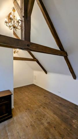 Superbe maison bourgeoise en campagne, 4 chambres et jardin clos.