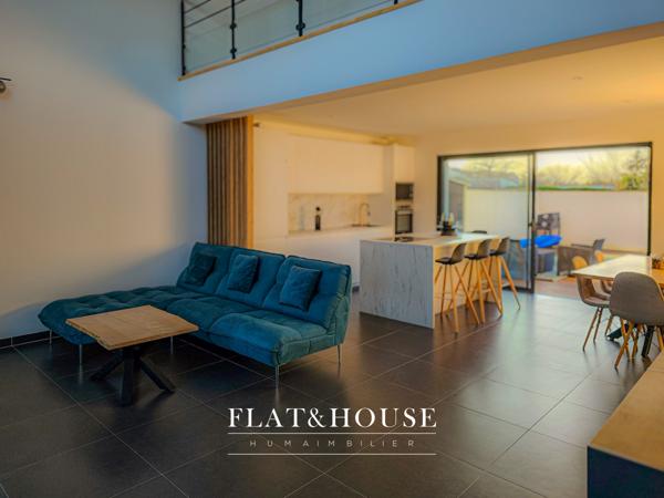 Maison 3ch 102 m2 avec Garage, piscine et terrasse - Saint-Mars-du-Désert