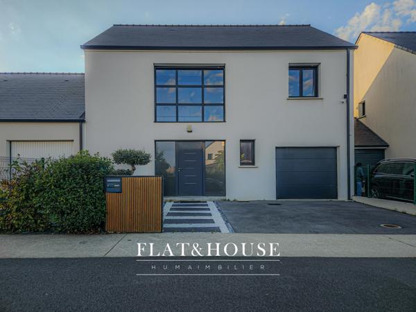 Maison 3ch 102 m2 avec Garage, piscine et terrasse - Saint-Mars-du-Désert