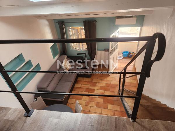 Immeuble de rapport à vendre hyper-centre Arles avec local commercial, caves voûtées et studios