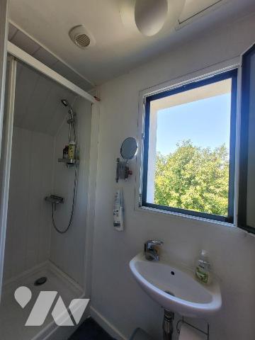 Maison à vendre à Saint-Briac-sur-Mer. 

Une maison d'une surface au sol de 124,70m² située à...
