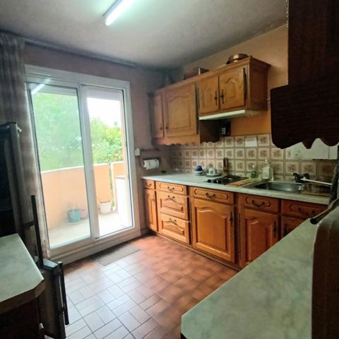 le raisinToulouse Appartement T4 102 m2 avec ascenseur balcon et terrasse