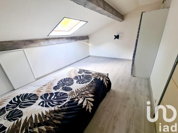 Maison 6 pièces de 156 m² à Burlats (81100)