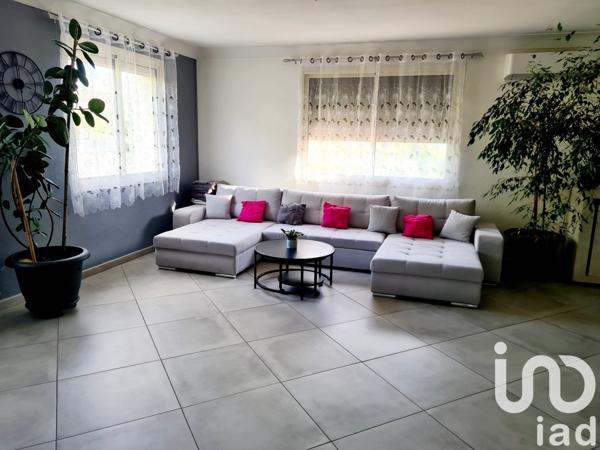 Maison 6 pièces de 156 m² à Burlats (81100)