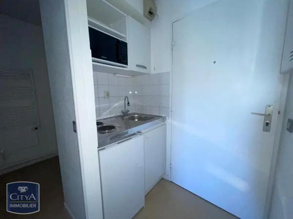 Appartement à louer 1 pièce 18.43m² Caen (14000)