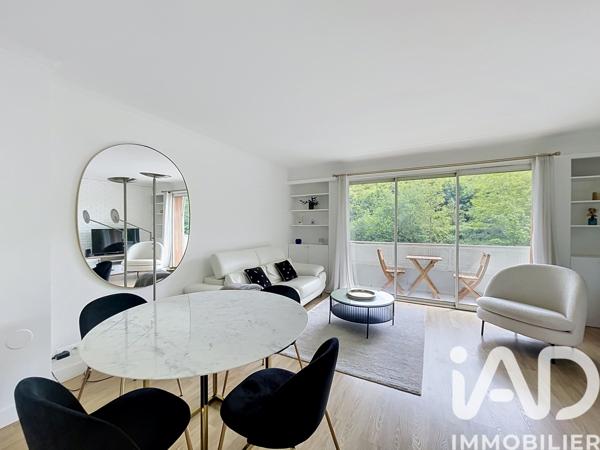 Location appartement 3 pièces 61,77 m² Viroflay