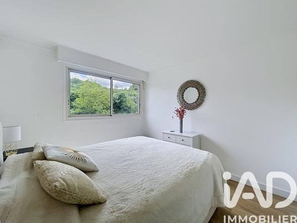 Location appartement 3 pièces 61,77 m² Viroflay
