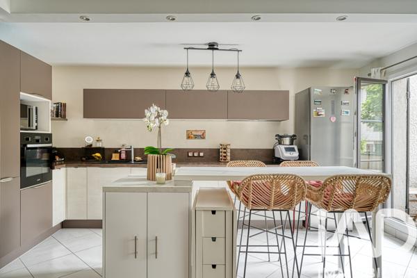 Appartement à vendre 3 pièces 69,29 m² Saint-Brice-sous-Forêt