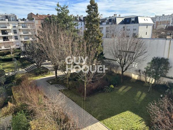 Appartement 3 pièces calme et lumineux à vendre de 76.29 m² à La Garenne Colombes avec terrasse et double parking
