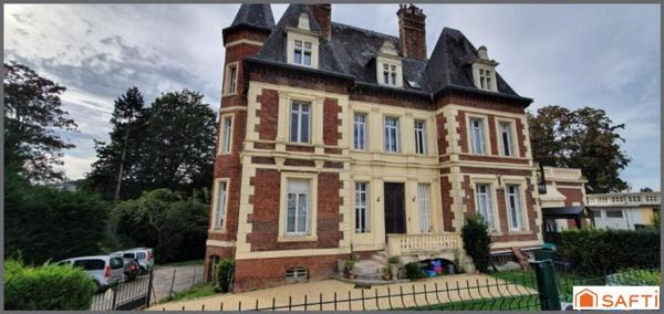 APPART 163m2 4 CHAMBRES ASCENSEUR PARKING CAVES