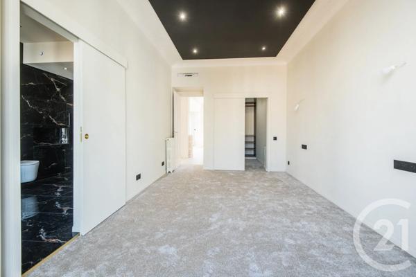 Appartement F3 à vendre  3 pièces - 104,53 m 2   NICE  - 06