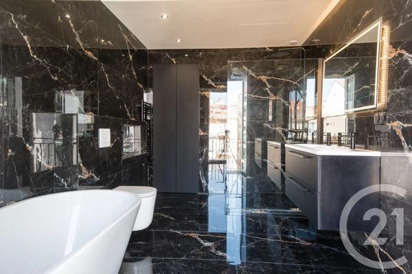 Appartement F3 à vendre  3 pièces - 104,53 m 2   NICE  - 06