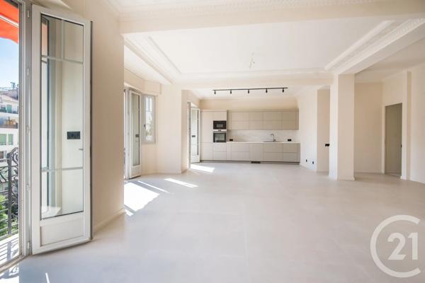 Appartement F3 à vendre  3 pièces - 104,53 m 2   NICE  - 06