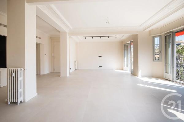 Appartement F3 à vendre  3 pièces - 104,53 m 2   NICE  - 06